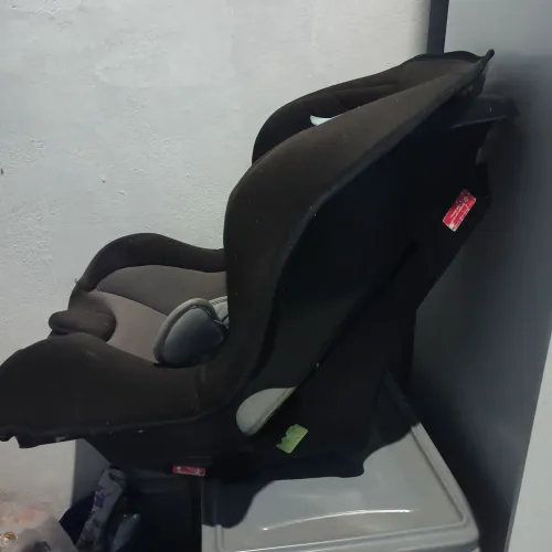 cadeirinha usada desse modelo (Cosco Simple Safe 0 a 25kg