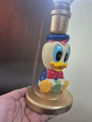 Abajur vintage do Pato Donald.