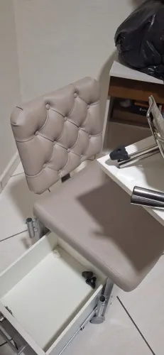 Cadeira Cirandinha para Manicure 