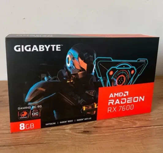 Placa de Video RX7600