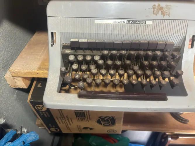Doa-se máquina datilografia 