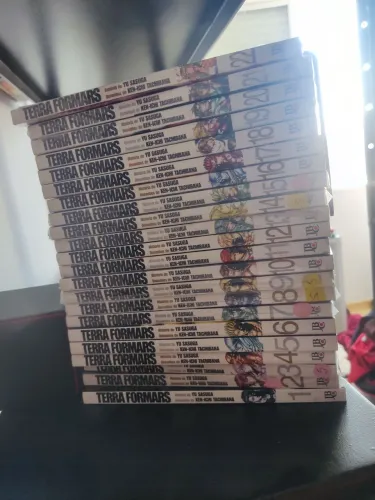 Terra Formas volume 1 ao 22