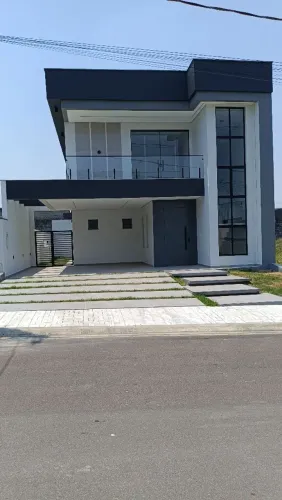 CASA DUPLEX DE ALTO PADRÃO NO COND. ESTORIL - AV. NATAN XAVIER (COLÔNIA JAPONESA)