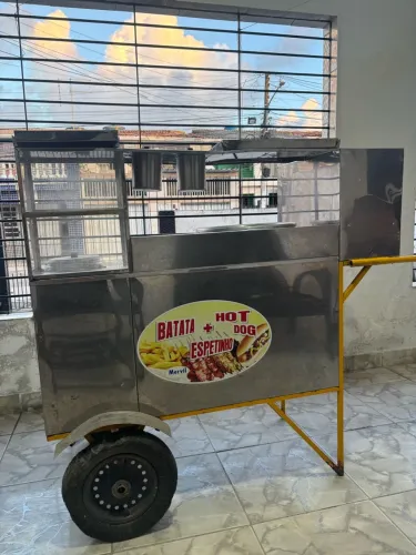Carrinho de lanches completo