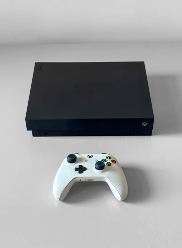 X box One X - 1tb - 4k Impecável 
