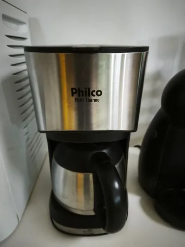 Cafeteira philco semi novo