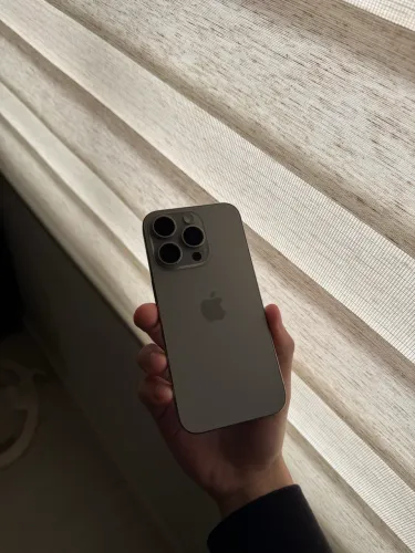 iPhone 15 Pro 256gb IMPECÁVEL