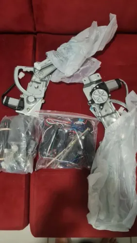 Vendo kit vidro eletrico para corsa classique ano 99 a 2002