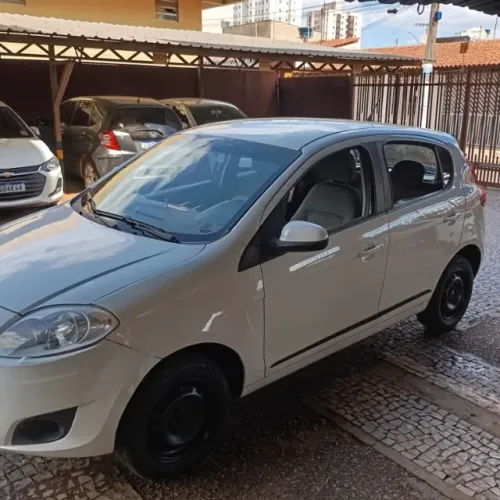 Fiat Palio Attractive 1.0 EVO Fire Flex 8V 5P 2016