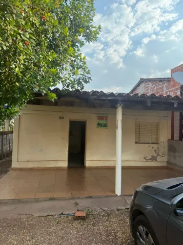 Vende- se casa Acorizal