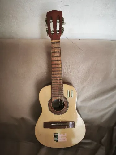 Cavaquinho usado