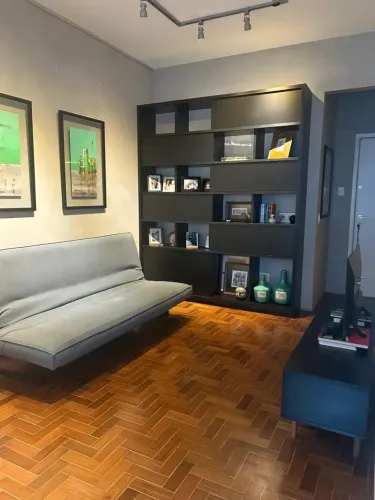 BOTAFOGO-APARTAMENTO REFORMADO - ENTRAR E MORAR