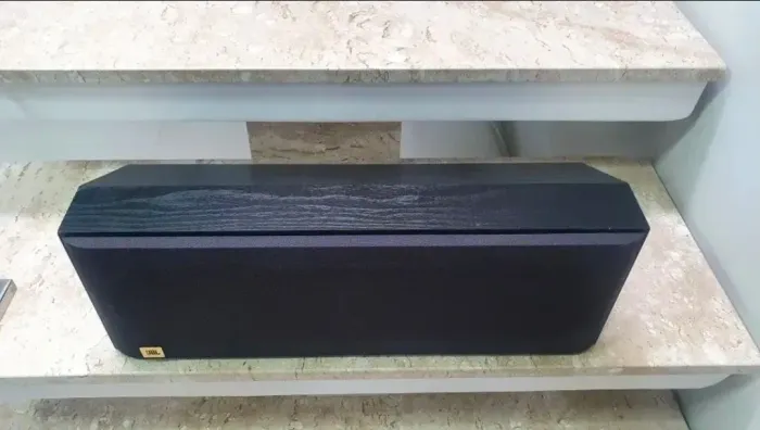 Caixa Central Jbl (Usado)