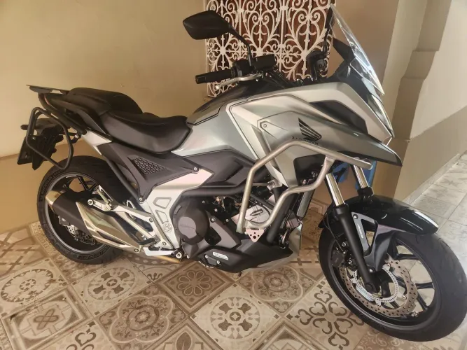 Honda NC750X DCT 2024