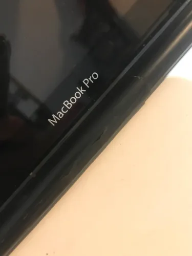 Tela mac book pro - leia a descrição 