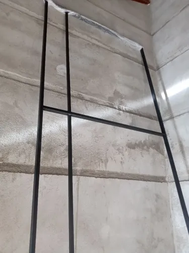 Estrutura de ferro 3,50 x 1,20m (banner, jardinagem, decoração)