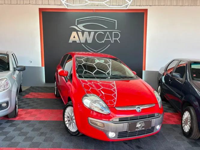 Fiat Punto Essence 1.6 Flex 16V 5P 2014