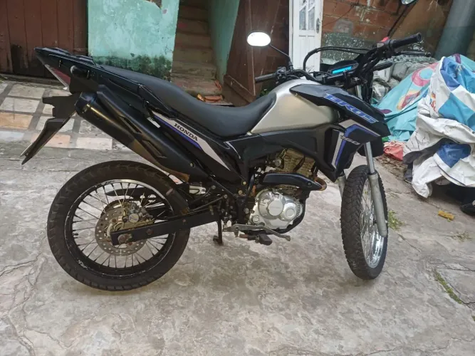 Moto Honda NXR 160 COMPLETO
