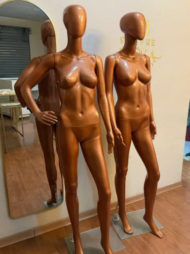 Manequins para loja