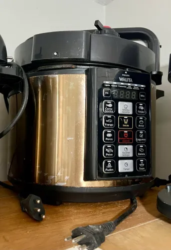 Panela de pressão elétrica digital Phillips Walita