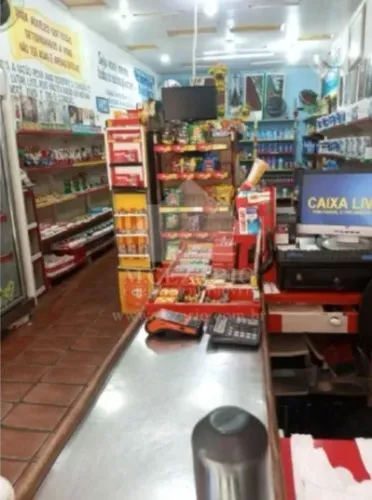 Loja no centro de Taubaté 