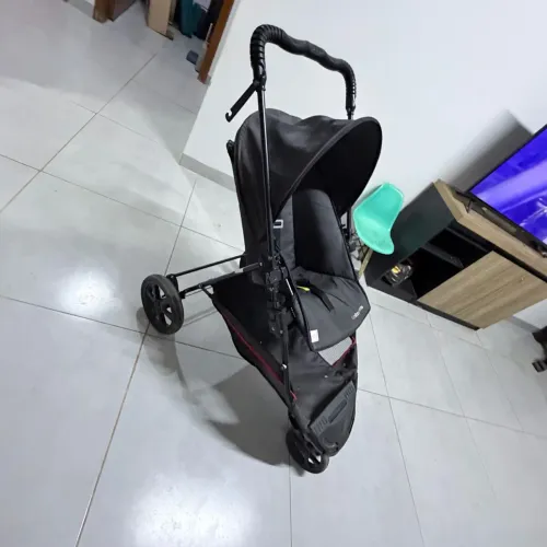 Carrinho de bebê tivoli galzerano