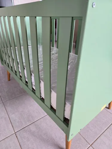 Vendo berço Americano 