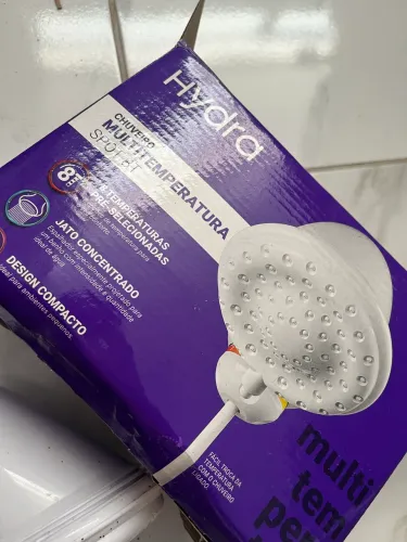 Chuveiro Hydra Spot 8T elétrico de parede branco 6800W