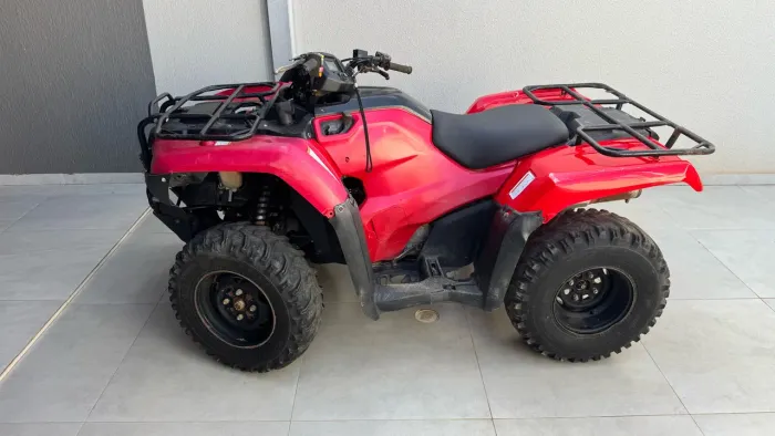 Quadriciclo TRX420 R$36.000
