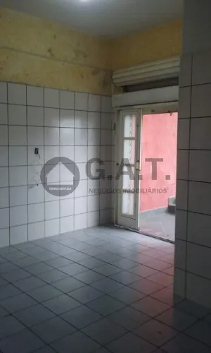Salão Comercial para Locação em Sorocaba-SP - Jardim Dois Corações: 80m² de Área Disponíve