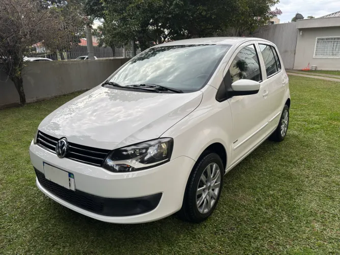 Volkswagen Fox 1.0 MI Total Flex 8V 5P 2010