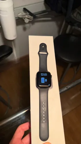 Apple Watch Series 5 - 44mm - GPS