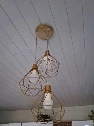 Vendo pendente triplo novo