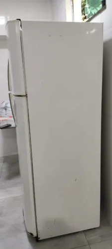 Vendo geladeira 480 litros 