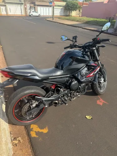 Yamaha XJ6 N 2012