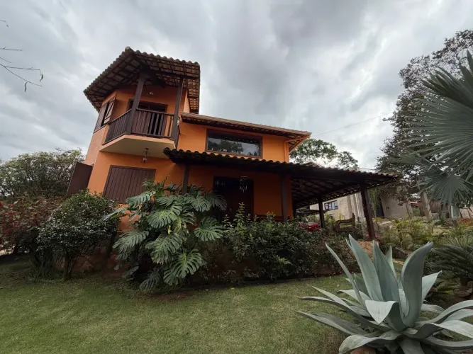 CASA CONDOMINIO SERRA MORENA