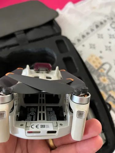 Vendo Drone DJI Mini3 