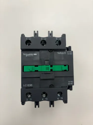 Contator Schneider LC1E95 - Seminovo