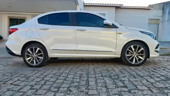 Fiat Cronos Precision 1.8 16V Flex Aut. 2020