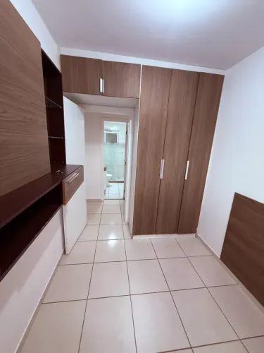 Apartamento para locação com 3 quartos sendo uma suite, com localização maravilhosa.