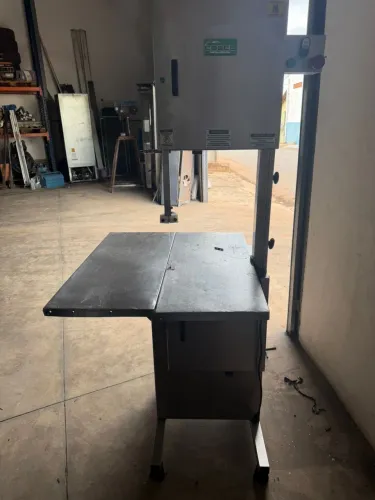 Serra fita de inox