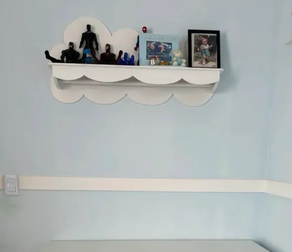 Prateleira em formato de nuvem MDF