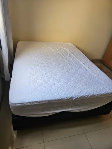 Cama de casal box ORTOBOM seminova