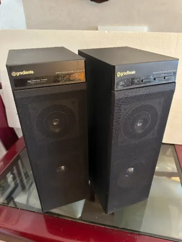 Caixa Acústica Amplificada Estéreo Gradiente Sas-30