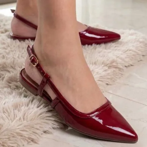 Sapatilha slingback verniz vermelho 