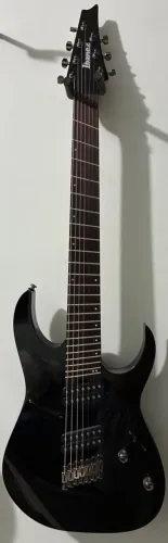 Guitarra 7 cordas multiscale Ibanez RGMS7 multi escala