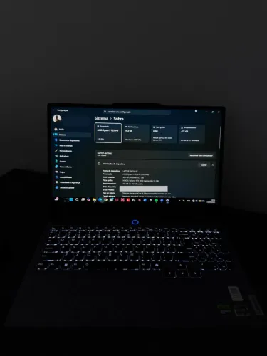 Notebook Lenovo Loq Amd R5-7235hs 16Gb 512 Gb SSD Rtx4050 cinza