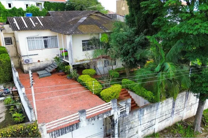 Imóvel a venda com 4 quartos no Centro em Ribeirão Pires, SP