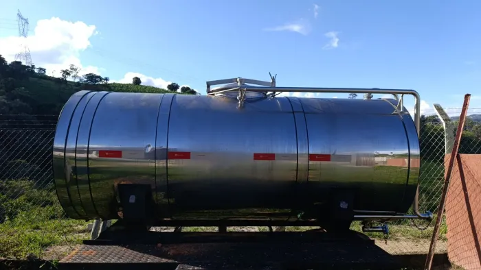 Tanque Rodoviário para Leite 2.000 litros