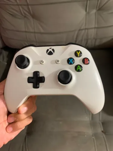 Aceito cartão até 12x controle Xbox One S de pilha